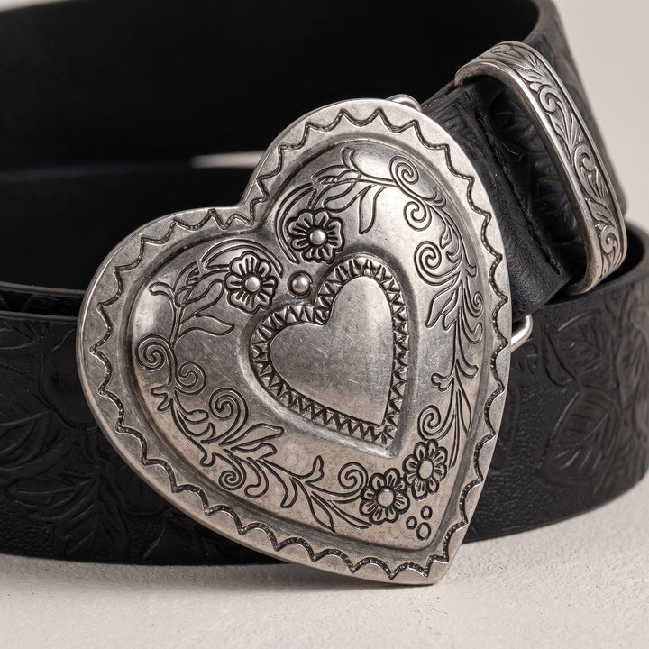Close-up of the floral heart buckle on the Esdra Belt