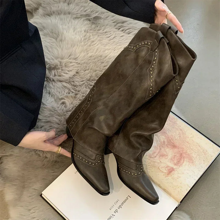 The Shelby Boots in khaki